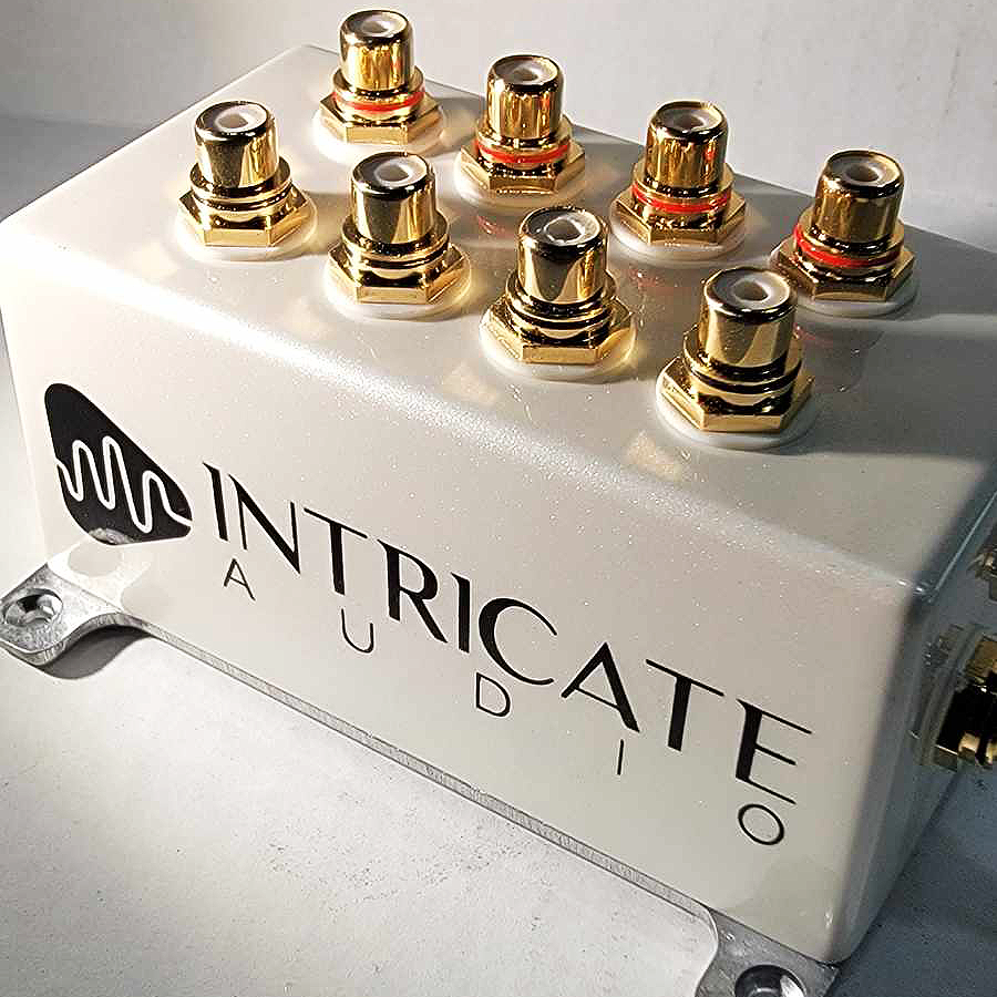 Intricate Audio 1-Pair to 4-Pair RCA Distribution Box