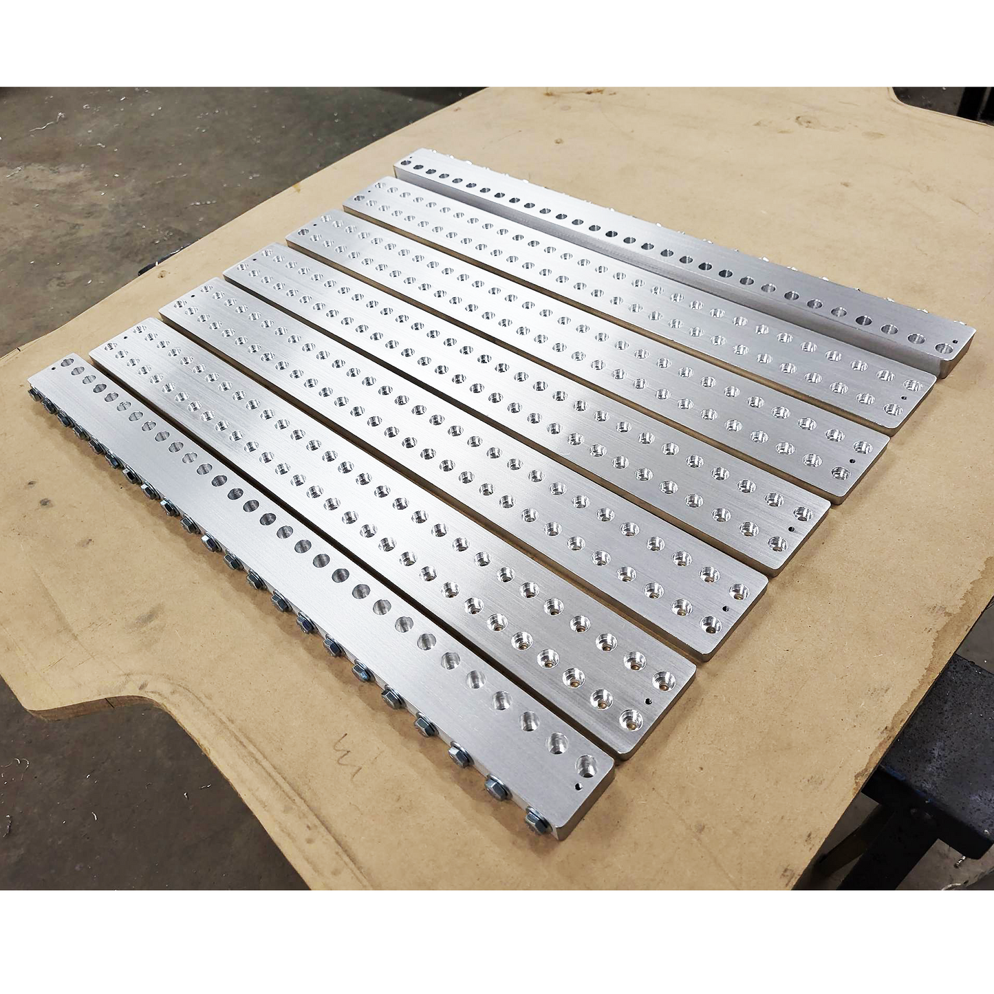 SCIB Bus Bars