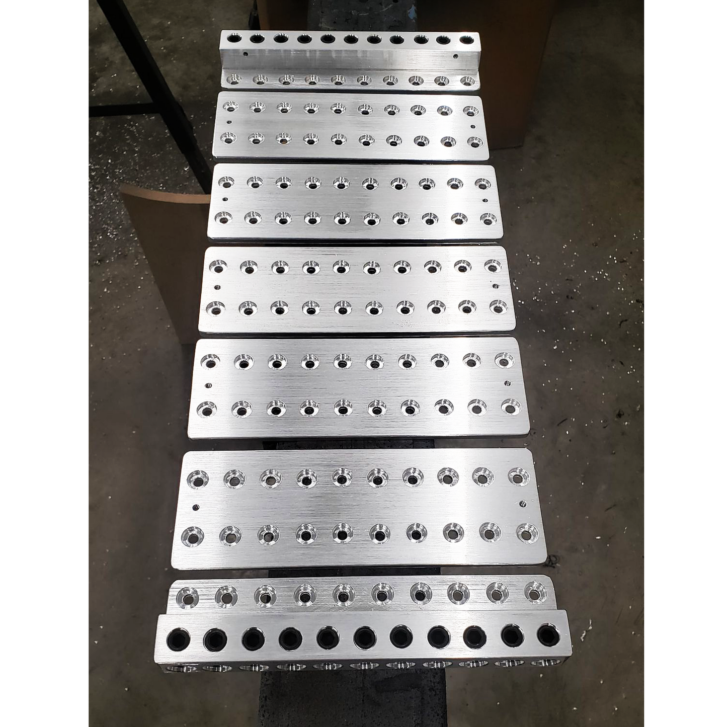 SCIB Bus Bars